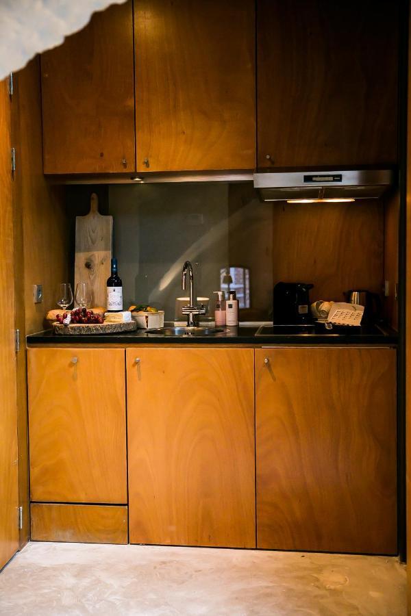 Het Sluijmerhuis Bed & Breakfast Utrecht Bagian luar foto